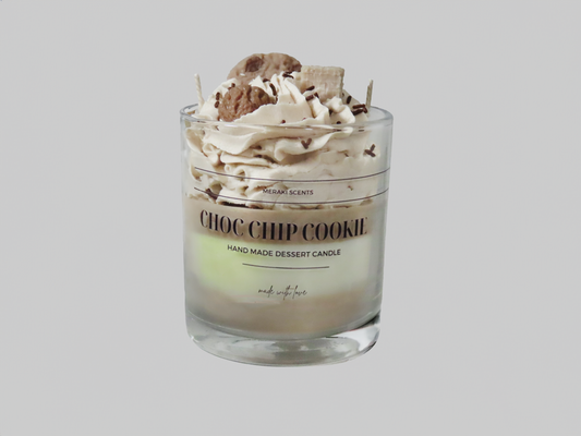 Choc chip cookie candle